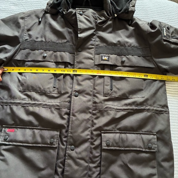 Caterpillar Men’s Heavy Insulated Parka - Picture 12 of 14